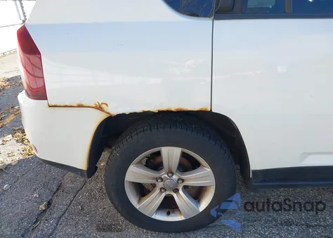 2015 Jeep Compass Sport/North from USA, damaged, VIN 1C4NJDAB6FD101104